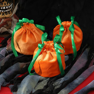 Drawstring Design Velvet Candy Gift Bag for Weddings and Parties Customized Logo Accepted