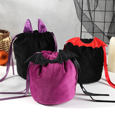 OEM/ODM Acceptable Halloween Bat Bag with String Bag Decoration and Orange Candy Gift