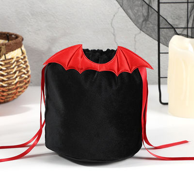 OEM/ODM Acceptable Halloween Bat Bag with String Bag Decoration and Orange Candy Gift