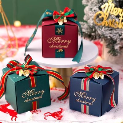 Customized Tote Bag Christmas Paper Gift Box Packaging with Recycled Materials