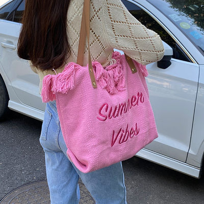 Stylish Ostrich Pattern Canvas Handbag Ideal for Casual Summer Outings and Shopping