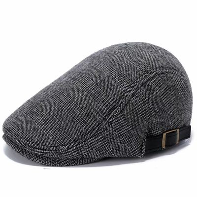 European Style Woolen Beret for Outdoor Activities Customized Color Age Group Adults