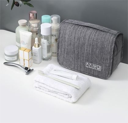 Zipper Closure Travel Waterproof Men's Cosmetics Storage Bag for Stylish Men on the Go