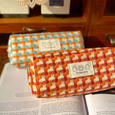 Private Label Make Up Bags with Checked Printing Recycled Polyester Travel Cosmetic Bag