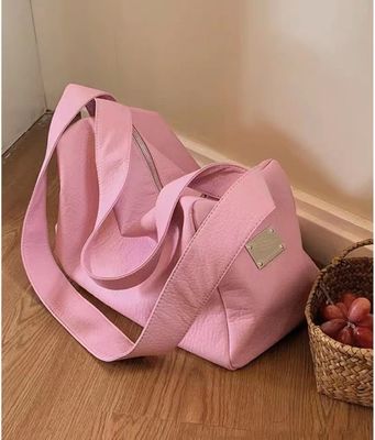 2024 Women's Versatile Tote Bag with Skew Straddle Instagram Design and Large Capacity