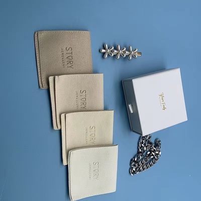 Custom Suede Jewelry Pouch Luxury Packaging for Environmentally Friendly Bracelets