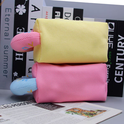Accepable OEM/ODM Makeup Bag Portable Cartoon Toiletry Waffle Cosmetic Bag for Girls