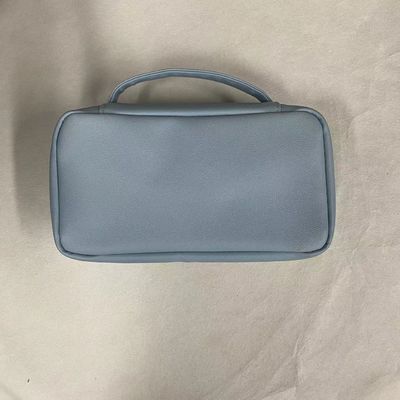 Fashionable Large Makeup Bag Waterproof Leather Toiletry Bag Big Flat Portable Inner Pockets Custom Cosmetic Bag For Women