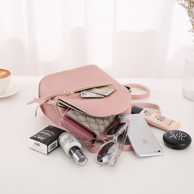 Lightweight Softback Womens Travel Shoulder Bag with Durable Pu Leather Material