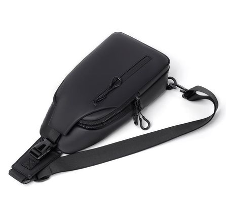 Waterproof Custom Waist Pouch Crossbody Bag for Fashionable Men and Women