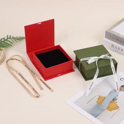 Customized Color Jewelry Packaging Sliding Gift Paper Drawer Box for Makeup Cosmetic