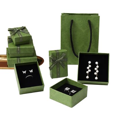 Charm Jewelry Box with Acceptable OEM/ODM and Zipper Closure