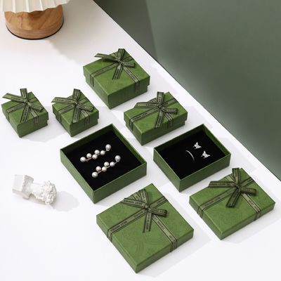 Charm Jewelry Box with Acceptable OEM/ODM and Zipper Closure