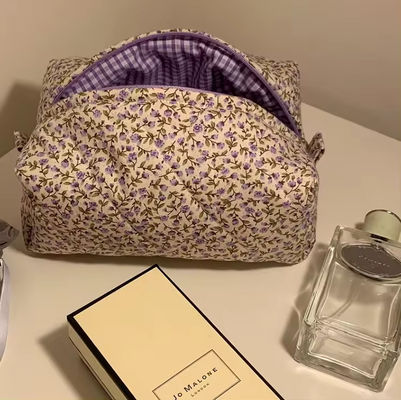 Zipper Closure Floral Cosmetic Bag for Toiletry Travel Customized Logo Summer Design