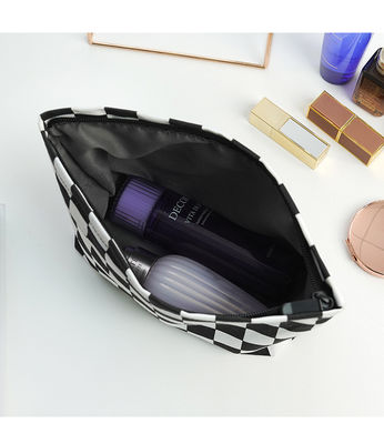 Fashion Portable Wash Bag Customised Black and White Checkerboard Cosmetic Brush Bag