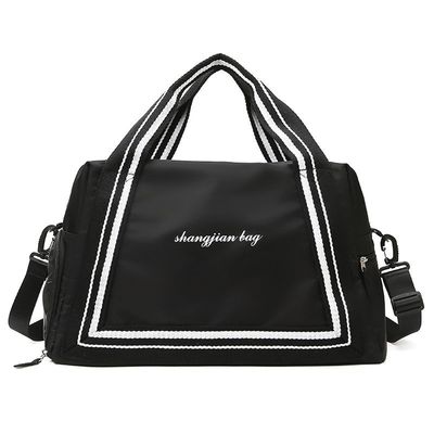 Travel in Style Custom Outdoor Shoulder Straps Weekend Sports Bag for Active Ladies