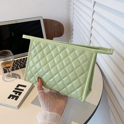 Polyester Cloth Quilted Travel Cosmetic Bags for Your Custom Logo Puffy Puffer Needs