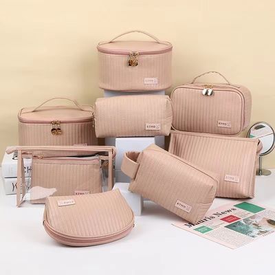 Daily Travel Cosmetic Pouch Custom Leather Makeup Bag for Toiletries and Cosmetics