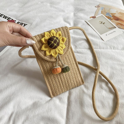 Woven Bag Flower Shoulder Crossbody Women's Bag for Customized Color and Beach Vacation