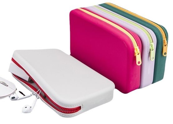 Digital Production Storage Bag with Logo Waterproof Cosmetic Bag Silicone Makeup Brush