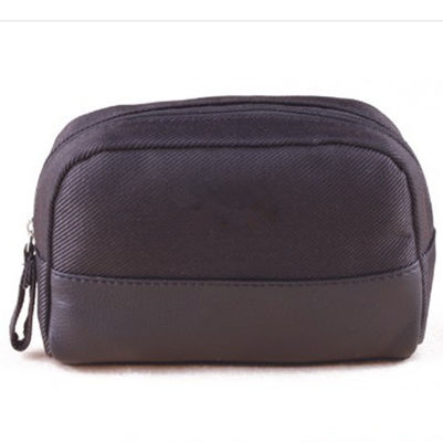 Sample Big Capacity Wet and Dry Separation Toiletry Bag Waterproof Polyester Men Storage Bag with Custom Logo