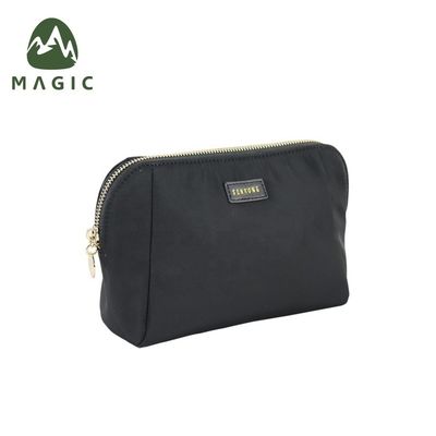 Customized Makeup Pouch Fashion Style Waterproof Nylon Cosmetic Bag with Big Capacity