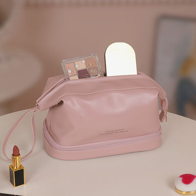 Best PU Cosmetic Bag Customized Logo Make Up Pouch for Women