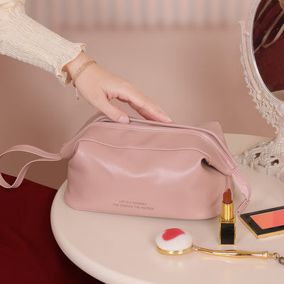 Best PU Cosmetic Bag Customized Logo Make Up Pouch for Women