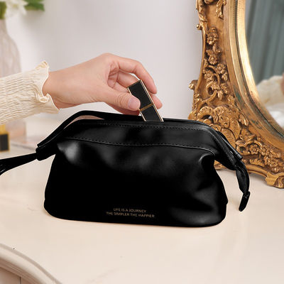 Best PU Cosmetic Bag Customized Logo Make Up Pouch for Women