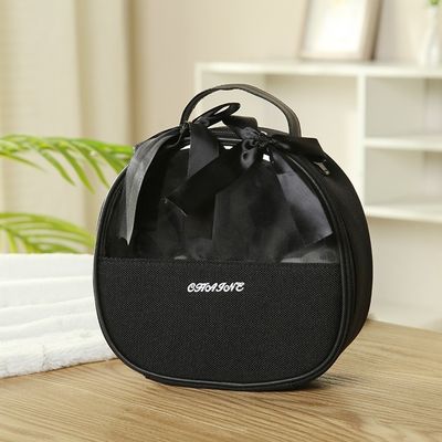 Zipper Closure Lady Beauty Case for Professional Ladies Solid Pattern and Handle Design