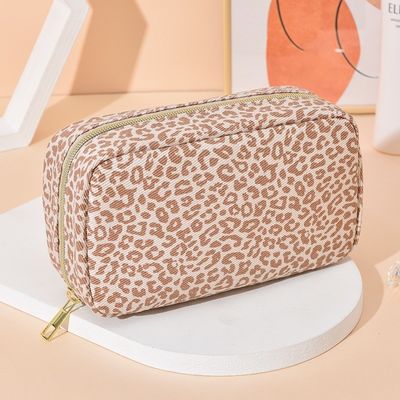 Customized Color Private Label Makeup Bag with Waterproof Zipper Closure Design