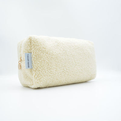 Multi Color Plush Lady Cosmetic Pouch Exquisite Teddy Velvet Makeup Bag for On-the-go