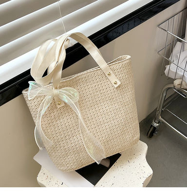 2022 Fashion Ladies Handbag Zipper Closure Large Capacity Striped Straw Beach Tote Bag