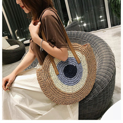 2022 Handwoven Round Beach Shoulder Bag Straw Bag with Leather Handle and Custom Logo