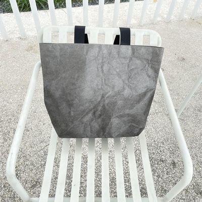 Dupont Paper Shopping Bag in Customized Color with Waterproof and Washable Material