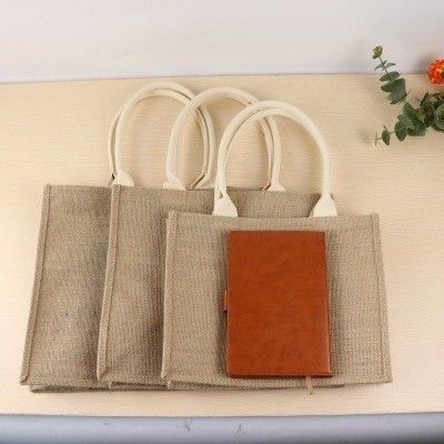 Eco-Friendly Jute Shopping Bags with Customized Printed Logo and Leather Handles
