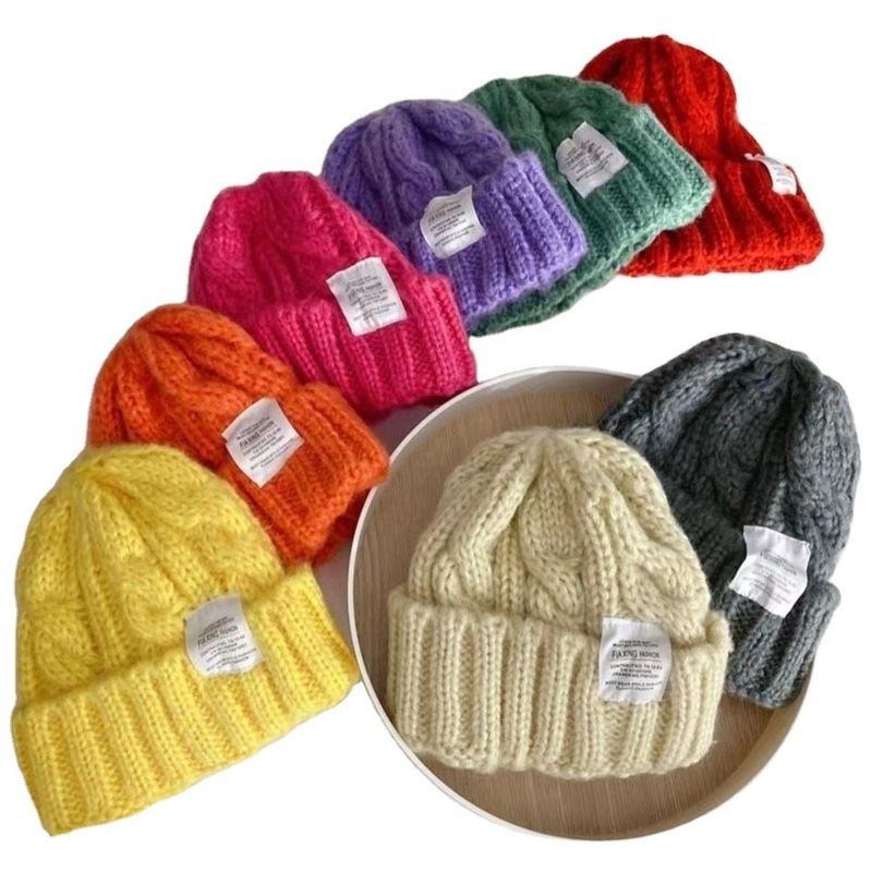Customized Logo Solid Color Japanese Twist Knitted Hat for Autumn and Winter Students