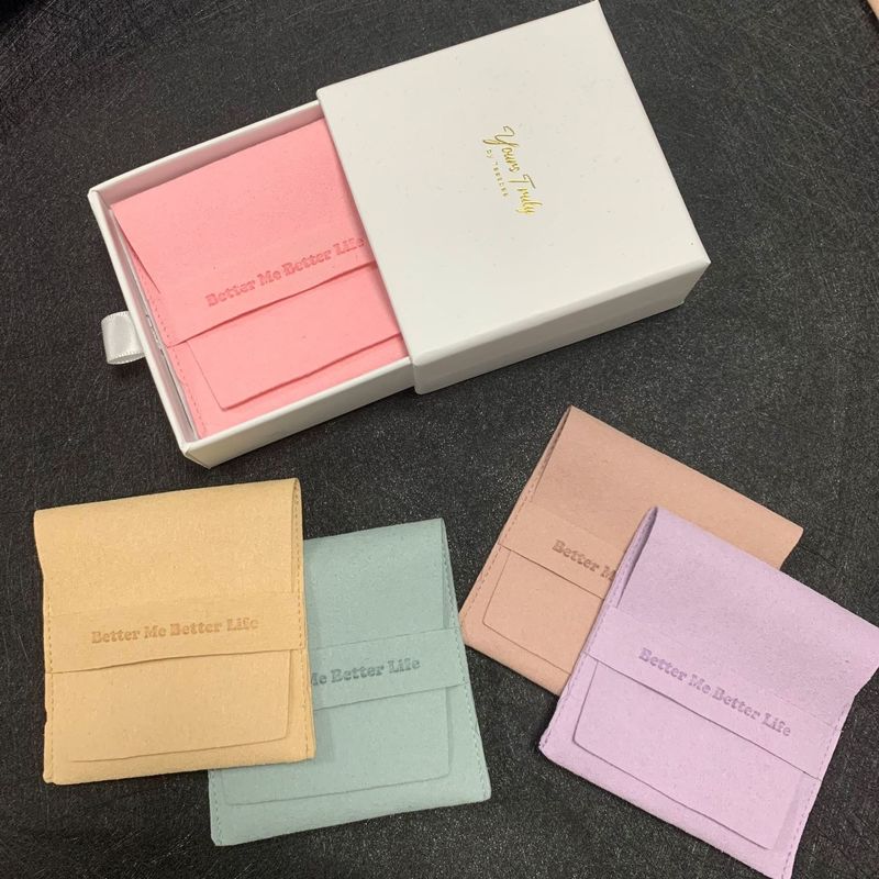 Custom Logo Soft Microfiber Jewelry Packaging Pouch Customized Color and Logo Option