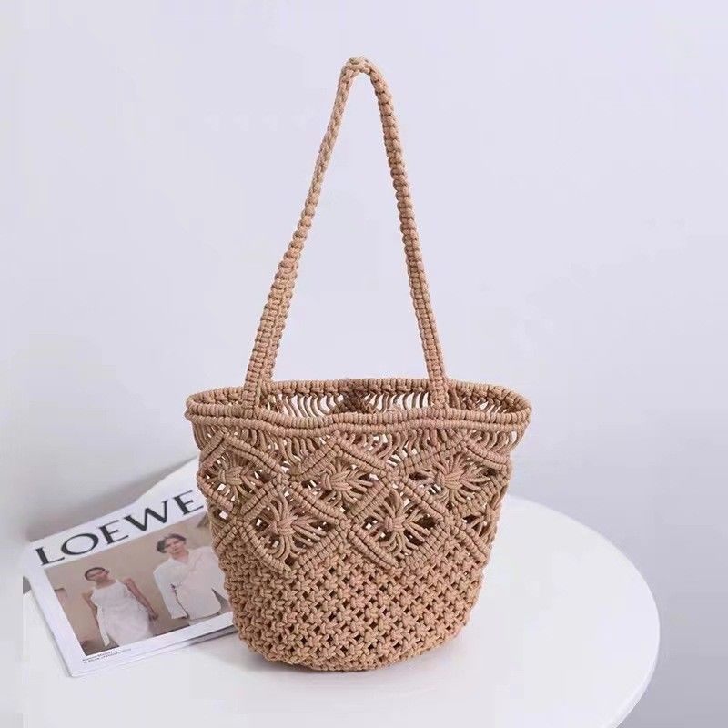 OEM/ODM Acceptable Crochet Shoulder Bag With Soft Shoulder Belt for Girl Women on Beach