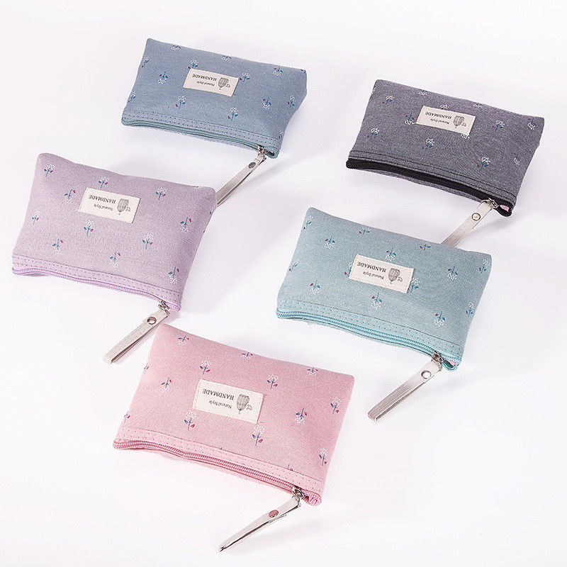 Customisable Portable Cosmetic Bag for Women Solid Pattern Type and Canvas Material