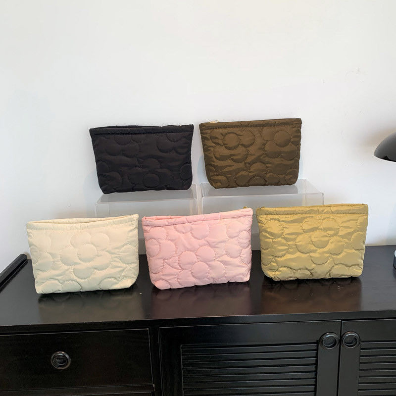 Waterproof Makeup Storage Bag Puffer Quilted Nylon Cosmetic Bag for Travel Toiletries