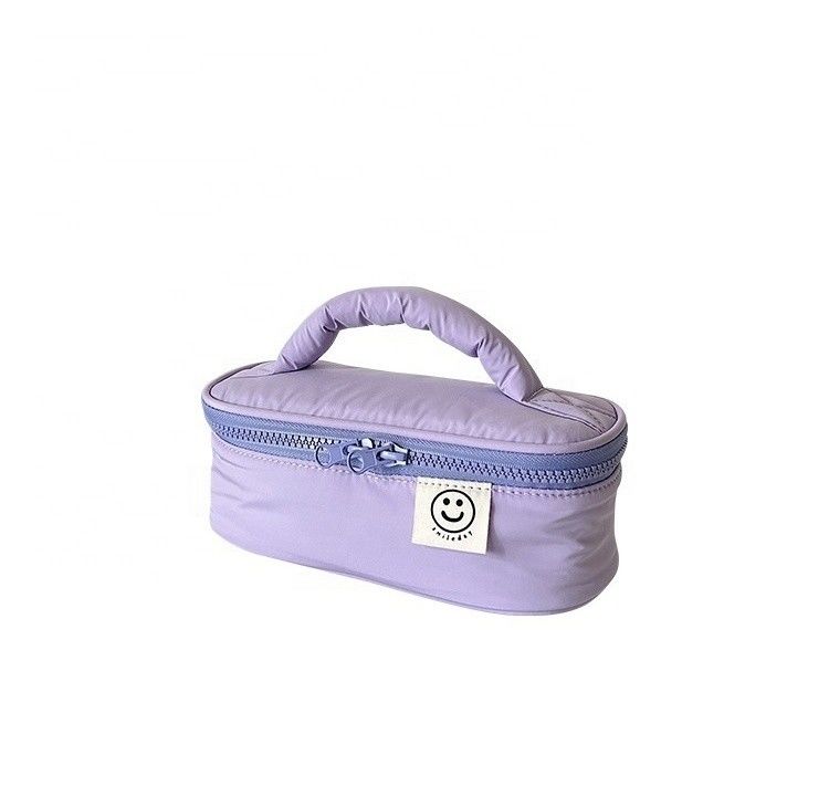 Customized Pattern Korean Polyester Makeup Bag for Spring Storage Delivery in 15 Days