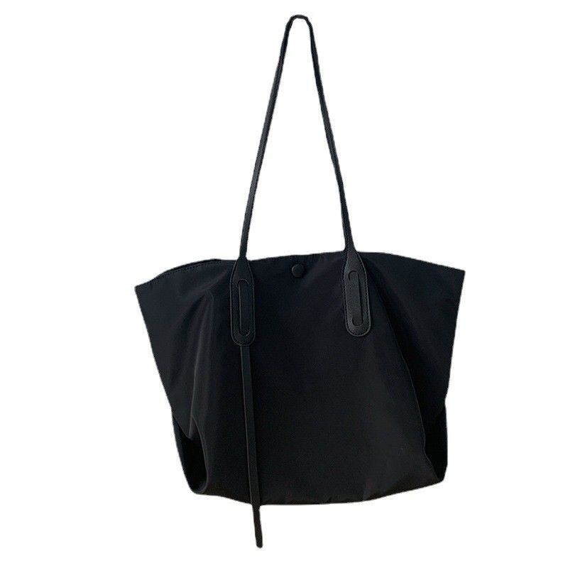 Zipper Messenger Bag Nylon Material Printed Logo Printing Shopping Bag for Daily Life