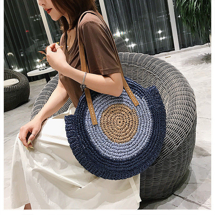2022 Handwoven Round Beach Shoulder Bag Straw Bag with Leather Handle and Custom Logo